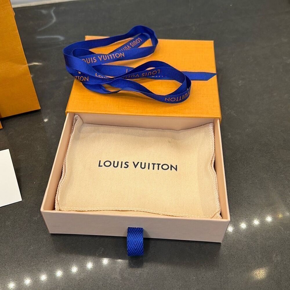 Louis Vuitton Box Bundle (8 Piece) - Picture 6 of 9